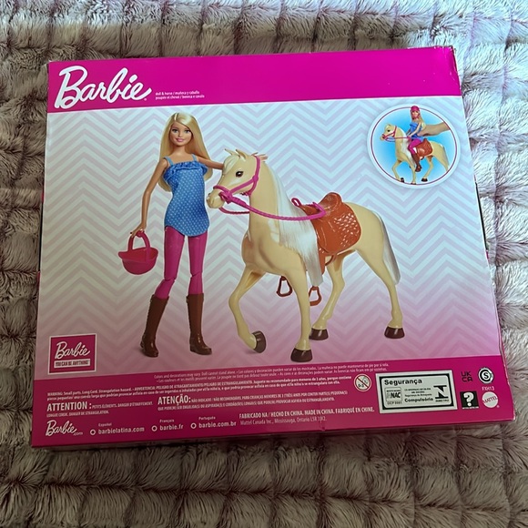 Mattel Barbie and her horse - Picture 2 of 2